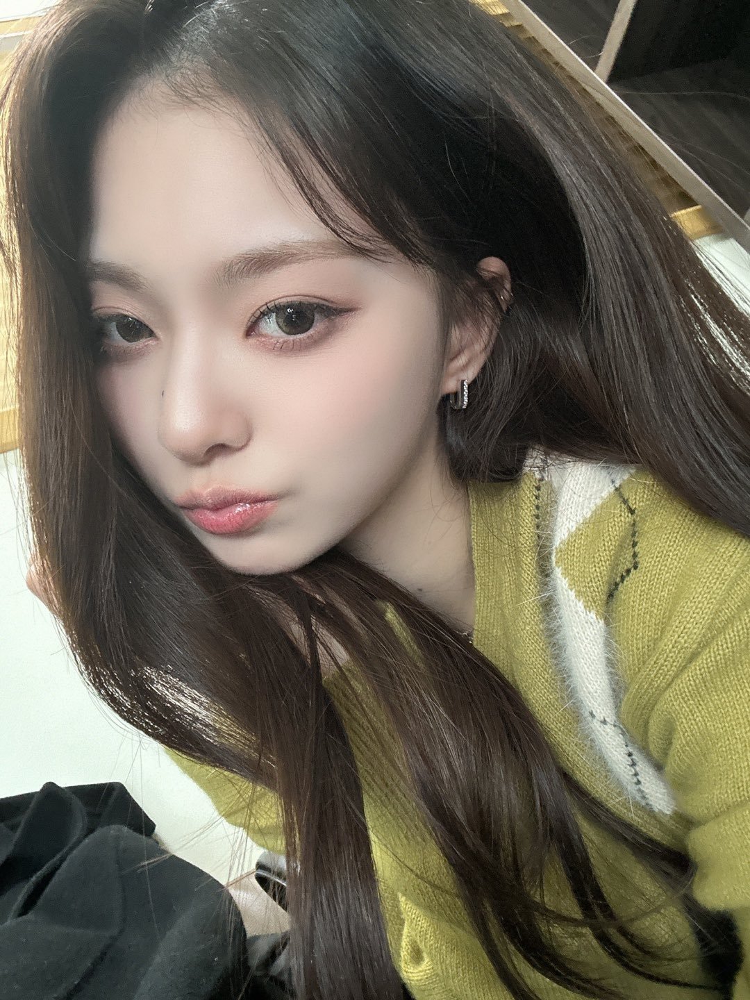 李娜炅[超话]🐣蜜桃笑颜李娜炅 [图片]250425 官X更新[💌] Sup