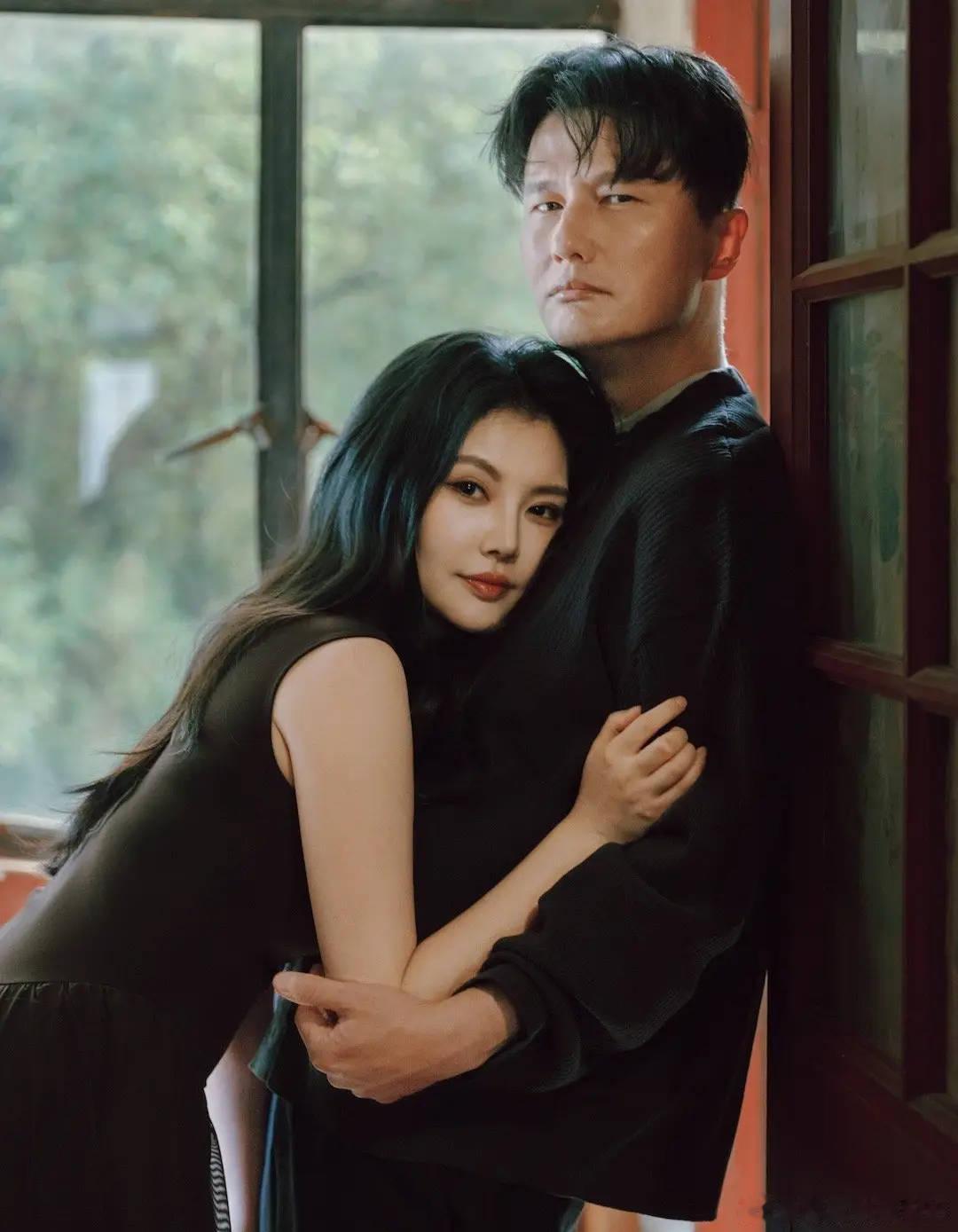 尹子维宣布与徐冬冬的婚礼延期：因为徐总近亲病重，情况不太好------搜狐娱乐讯