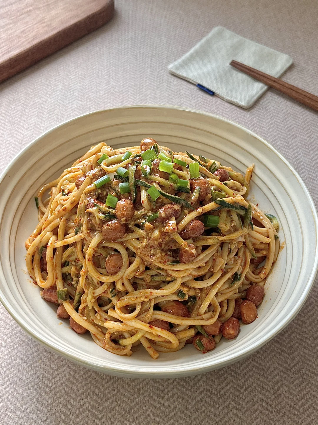 麻酱拌面太香啦🤤夏天就想吃点小凉面🥰