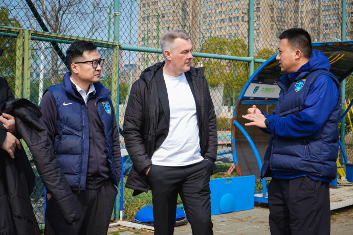 德甲门兴管理团队到访南通支云，双方就青训&运营等进行探讨