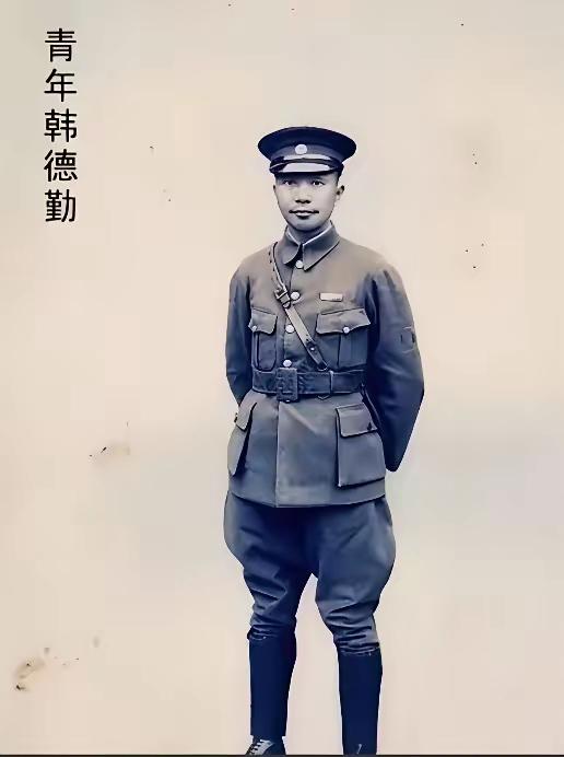 1943年，新四军把国民党韩德勤给活捉了。陈毅犯愁，想装不认识，悄悄放人。

中