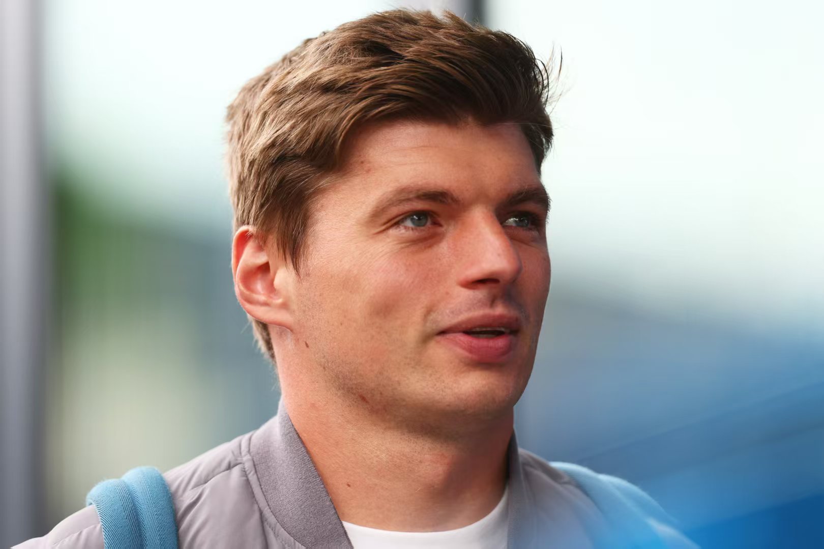 上班！！！好嫩啊这个发型也好帅🤤©️redbullracing维斯塔潘  🦁