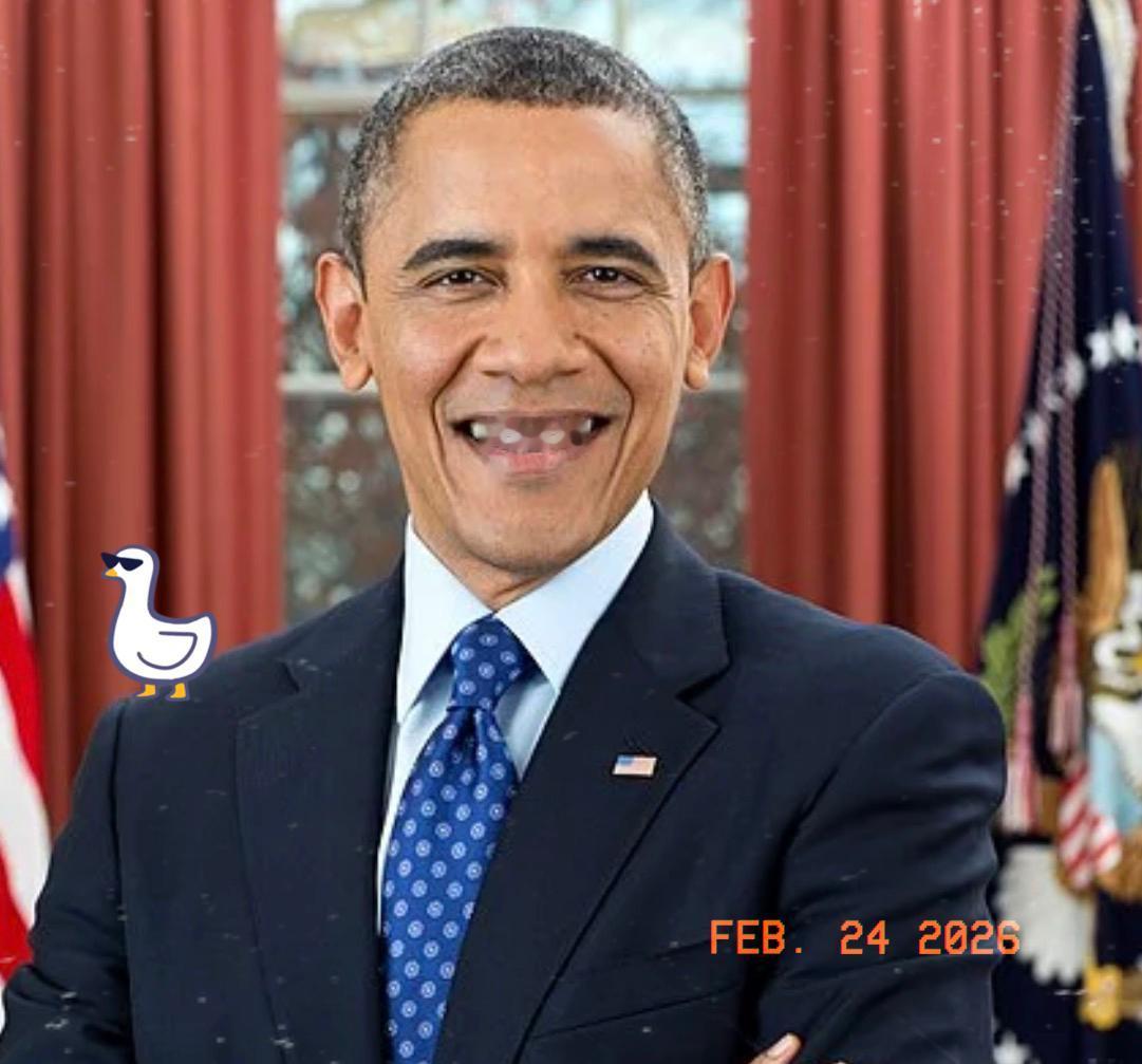 这也太“野”了，简直就是明抢。

巴拿马当局带着人直接冲进了东方大国人运营的巴尔