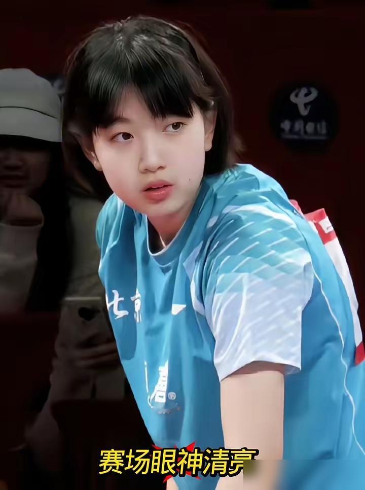 别再吹什么“未整容的自然美”了。
我告诉你，对杨惠泽而言，那张脸是她身上最不值