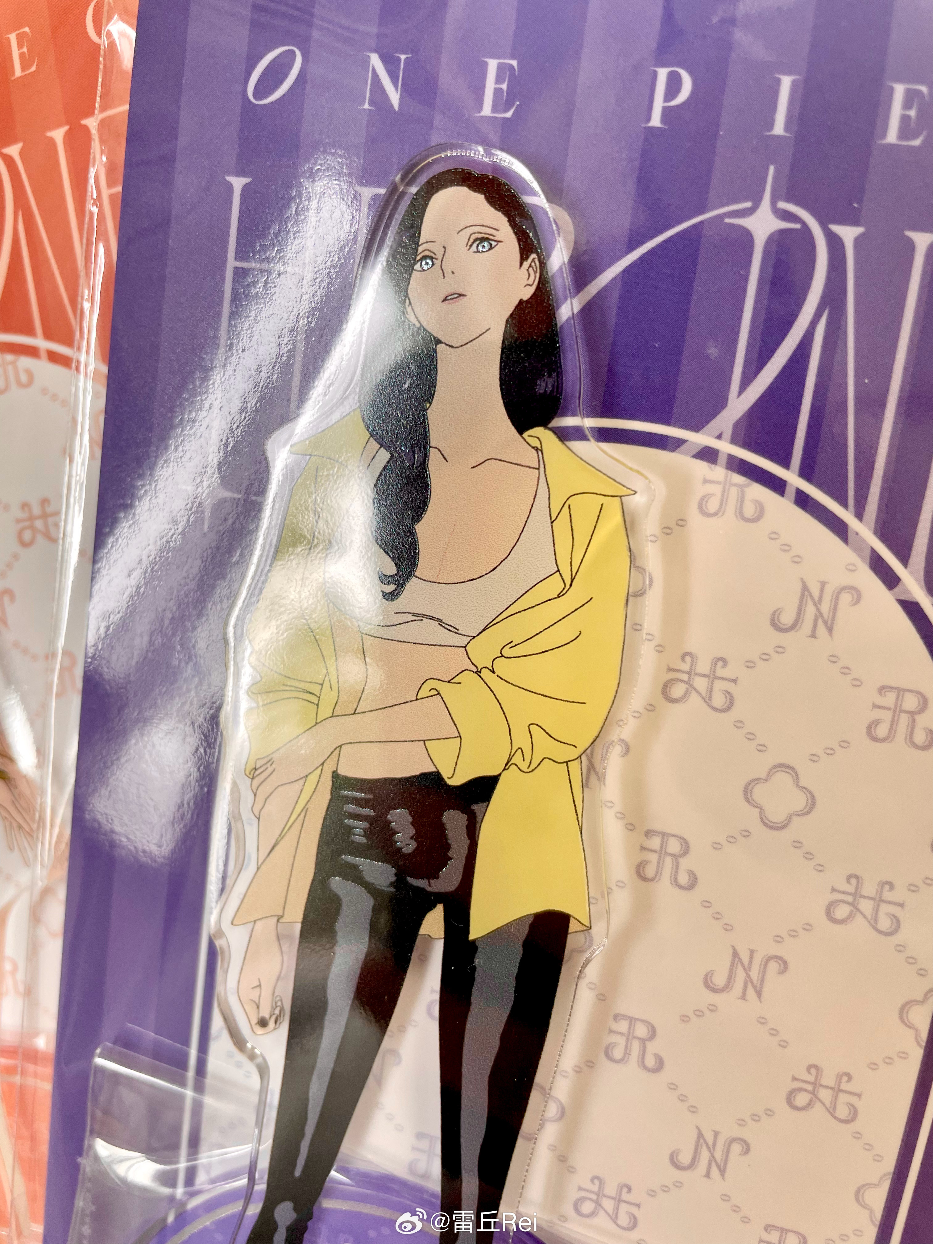 妈妈…………官方女主角系列竟然终于会做一次谷了，贴纸竟然有uv，亚克力都做了烫色
