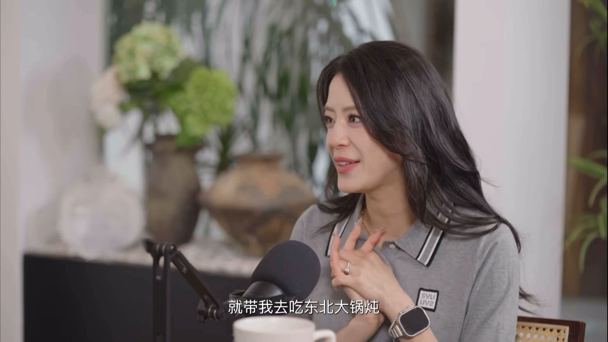 江语晨江语晨回应出道即顶配江语晨东北菜梦女视频播客直面出道顶配相关热议，分享心路
