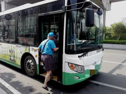 我们冰城，假如说企业用人不当（一把手没有责任心），对车队管理人员和驾驶员，长期疏