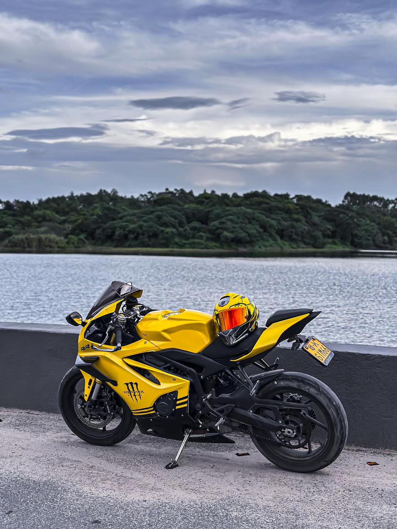 我会一直发，直到你拥有为止凯越450RR曼岛 机车 机车摄影 保持热爱奔赴山海