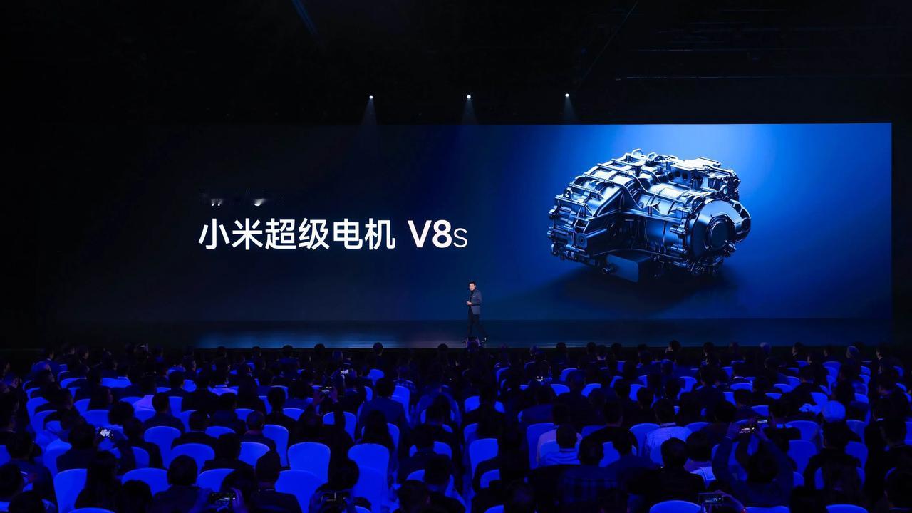 雷军的小米汽车高起点“三电自研”，超级电机叫V8s，目标要媲美保时捷和特斯拉，做