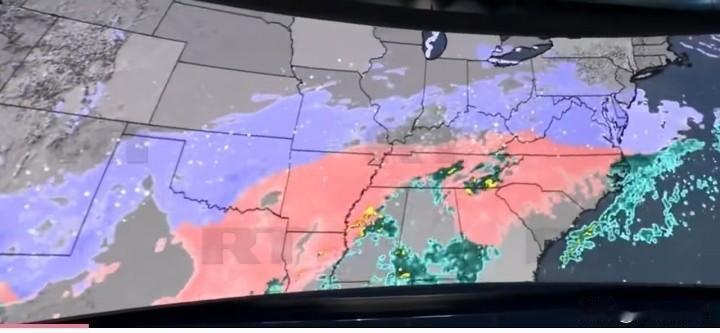 美国冬季风暴致超百万户断电，多人死亡。
     截至1月25日下午，23日起席