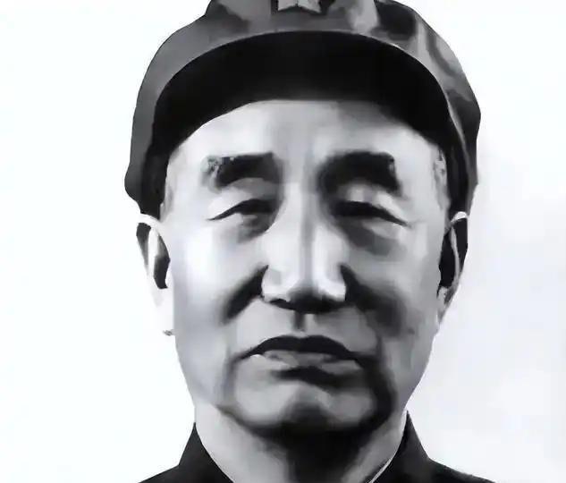 阎锡山当年硬是压下蒋介石“清算徐向前家人”的密电，保住了徐家老小性命，三十八年后