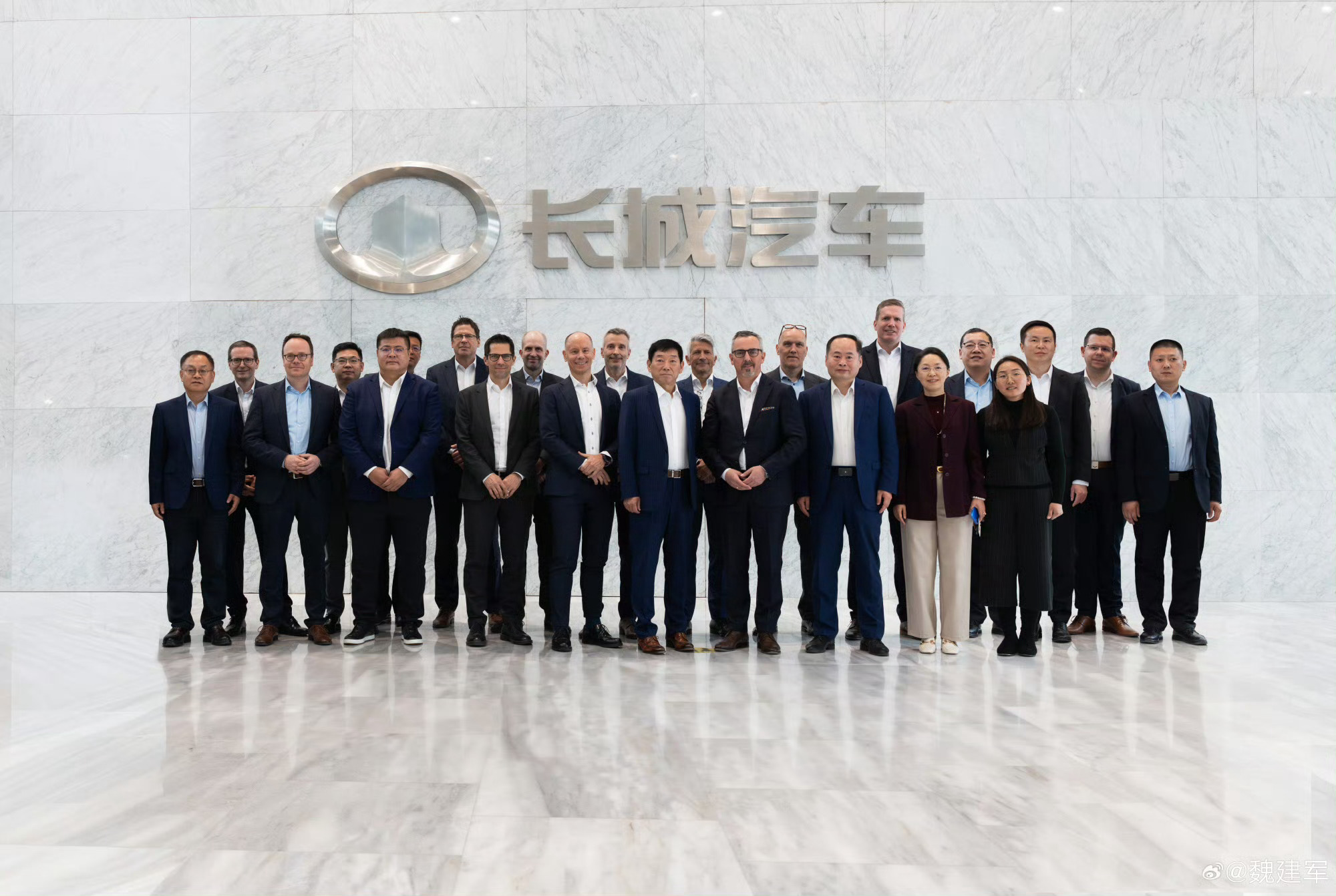 魏建军会见宝马集团董事 老魏今天可够忙的，前脚刚和于东来直播热聊好几个小时。这又