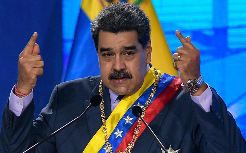 马杜罗“求和”！
【环球时报】当地时间17日，委内瑞拉总统马杜罗表示，愿意与美国