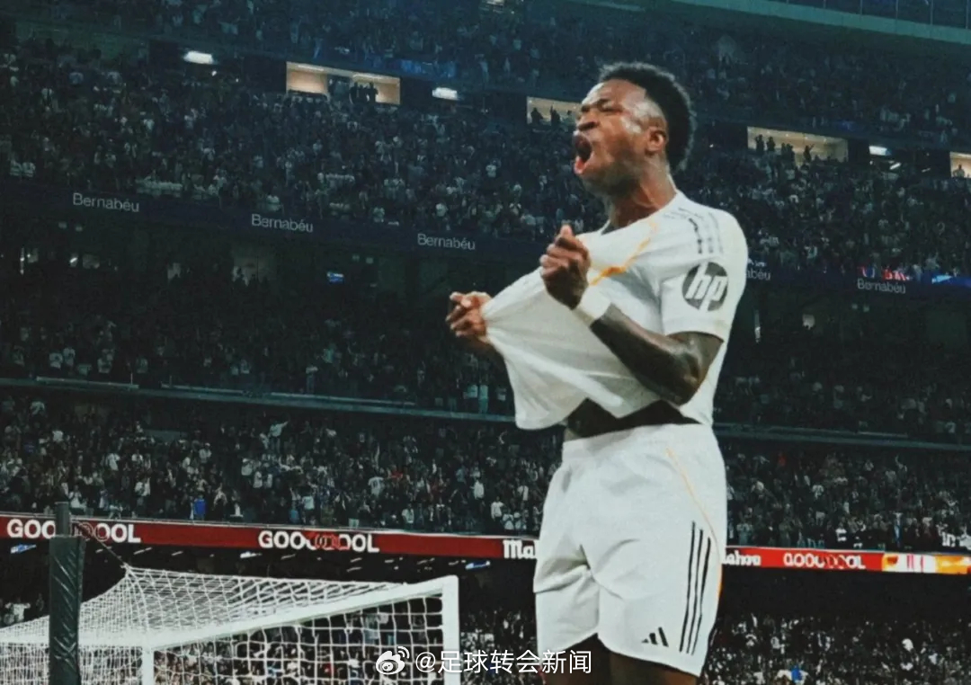 维尼修斯在接受采访时暗示他愿意续约留队。巴西人说：“我希望能为皇马效力很长一段时