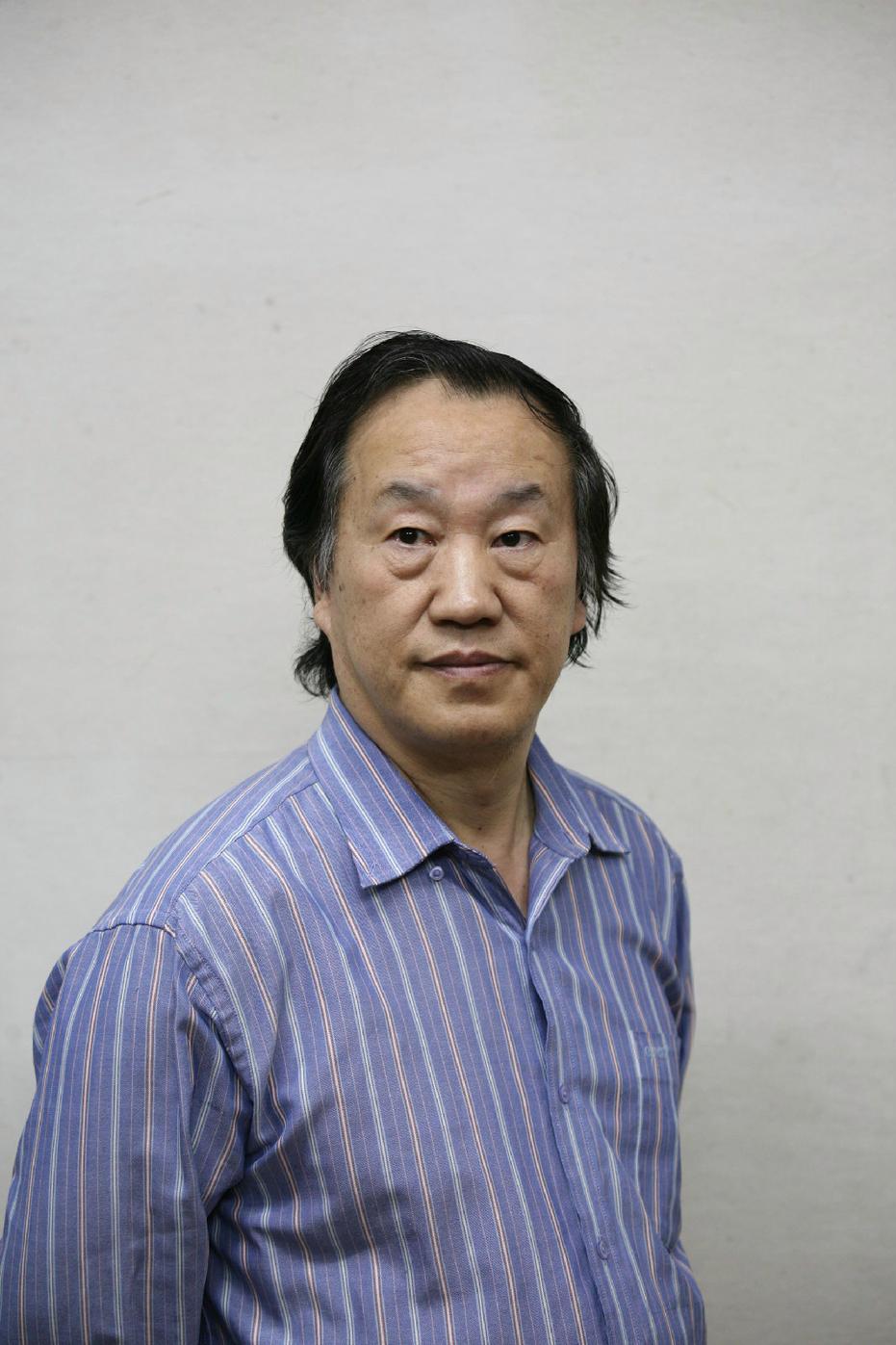 清华美院的有些所谓美术教授、研究生导师，心理极度扭曲，审美观严重错位，丑化民族，