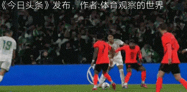 那些说齐达内四个儿子球技都不行的可以闭嘴了，你们看过来！
大家看看，这个球二代对