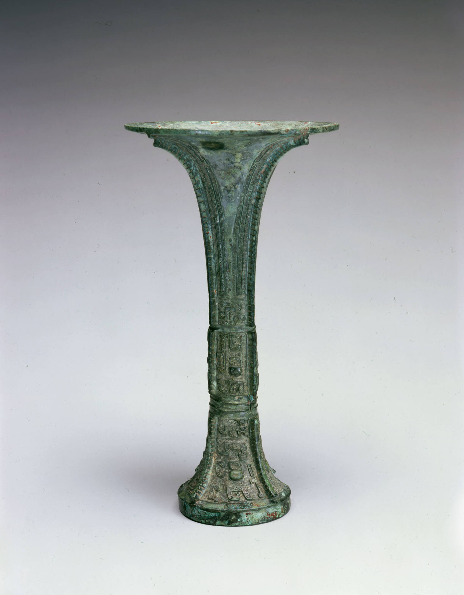 美国Toledo美术馆藏商代铜觚 