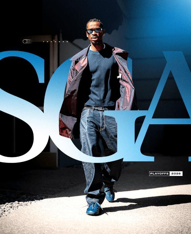 曝张月团三公小考倒数第一满分十分的话，亚历山大今天这个穿搭，你能给几分？ 