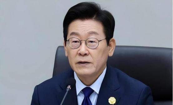 一向对平壤态度温和、反复释放善意的韩国总统李在明，这一次再也坐不住了，青瓦台紧急