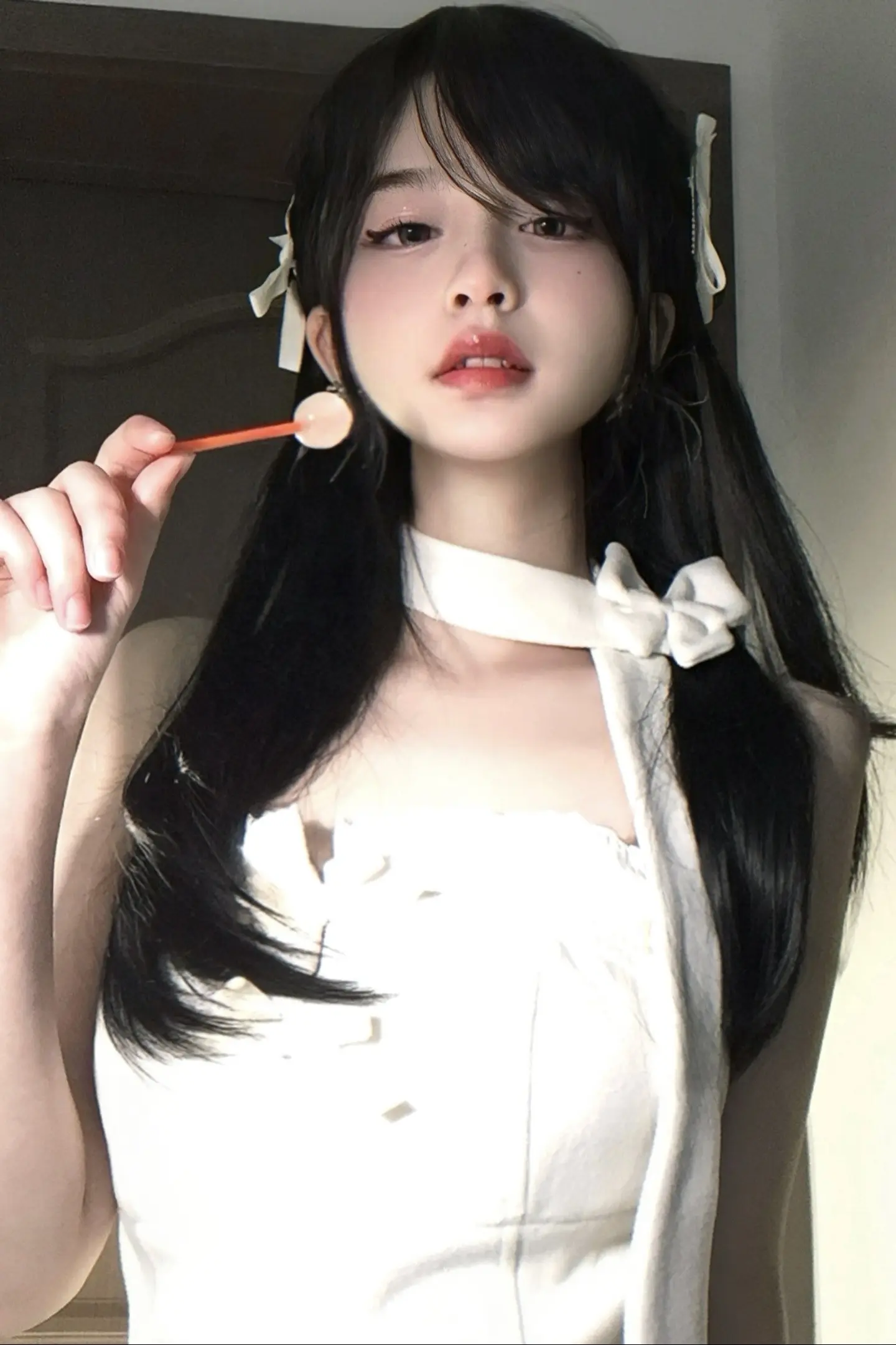 为我吹干头发的你。