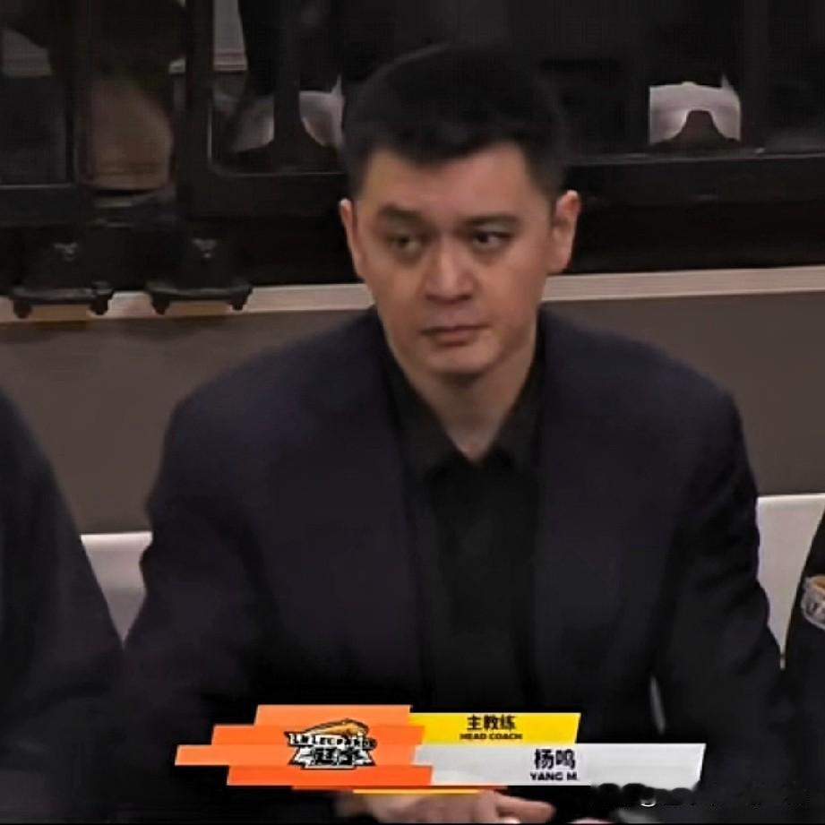 辽宁男篮得分真辣眼睛！半场30分，在40分钟比赛能赢谁，得让对手在20分钟内拿不