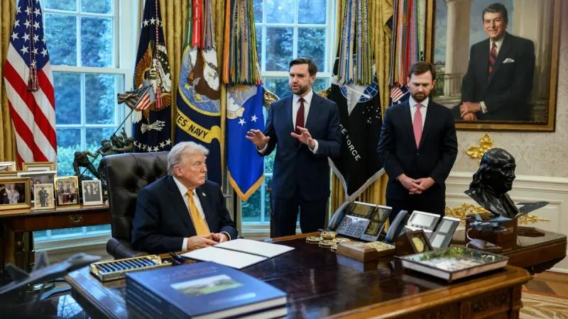 特朗普认怂了！
3月31日，据《华尔街日报》的消息称，特朗普已做好结束战争的准备