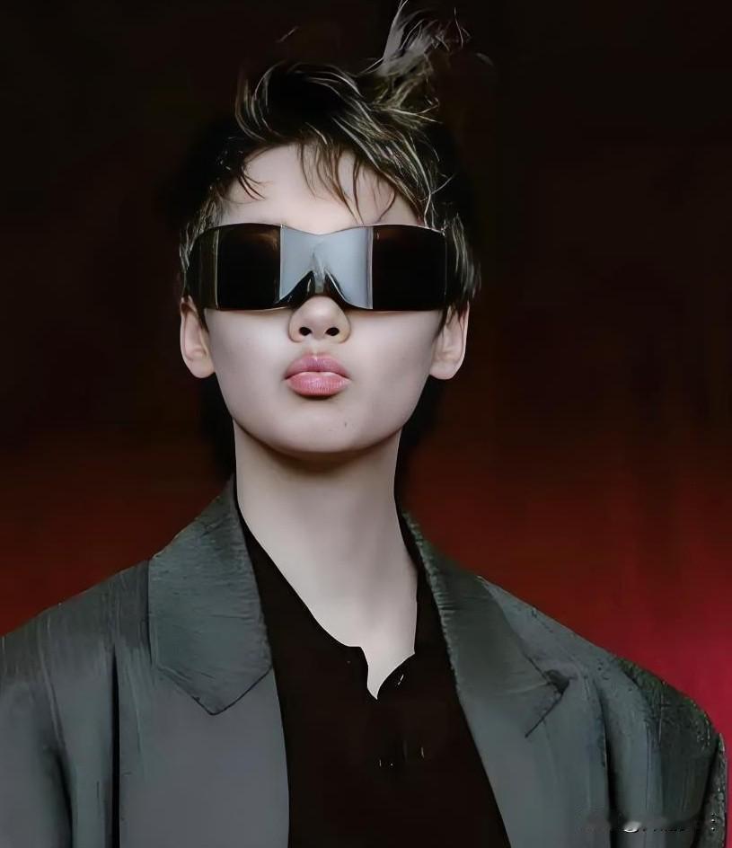 王曼昱是信得过的。2024年法兰克福冠军赛，孙颖莎因伤缺阵，王曼昱成为头号种子并