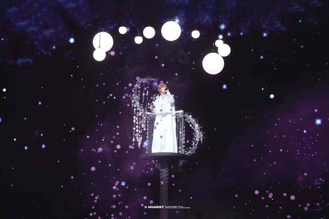 你在宇宙之上 