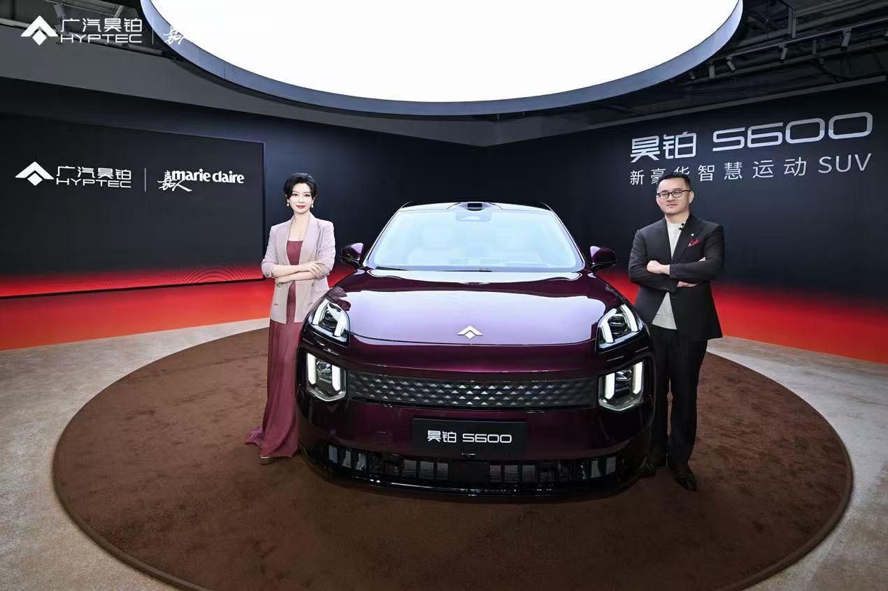 昊铂今年新车进度很快
A800刚完成上市，SUV定位的S600立马发布
这次S6