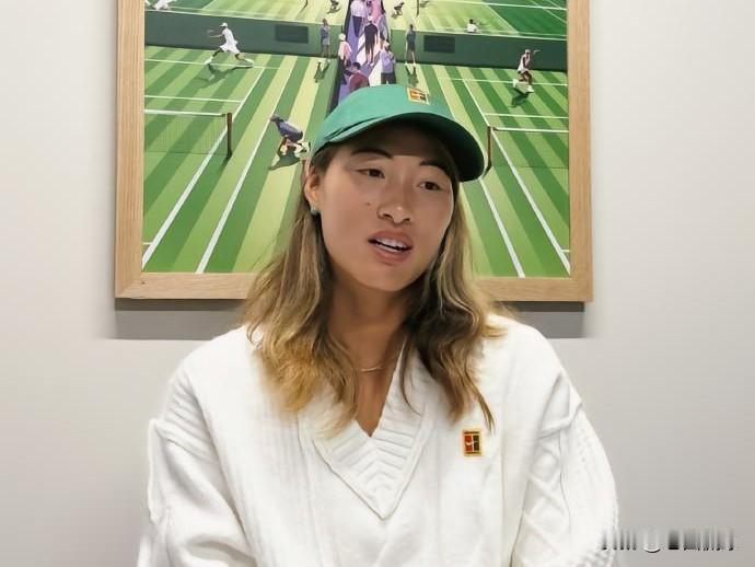 坐等被郑钦文打脸…在温网前的采访中郑钦文自己主动谈起了黑粉，还说到：“你们黑我的