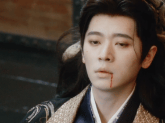 比死亡先来的是爱人的吻 鱼蛋 CP 宿命感绝了🫠！明明是等了好久的初吻，却在生