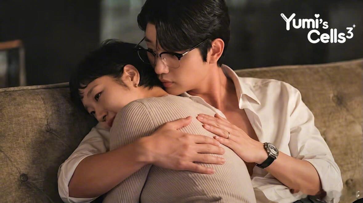 早安，希望你和柔美一样，最终拥有自己的宅男狗狗~ 