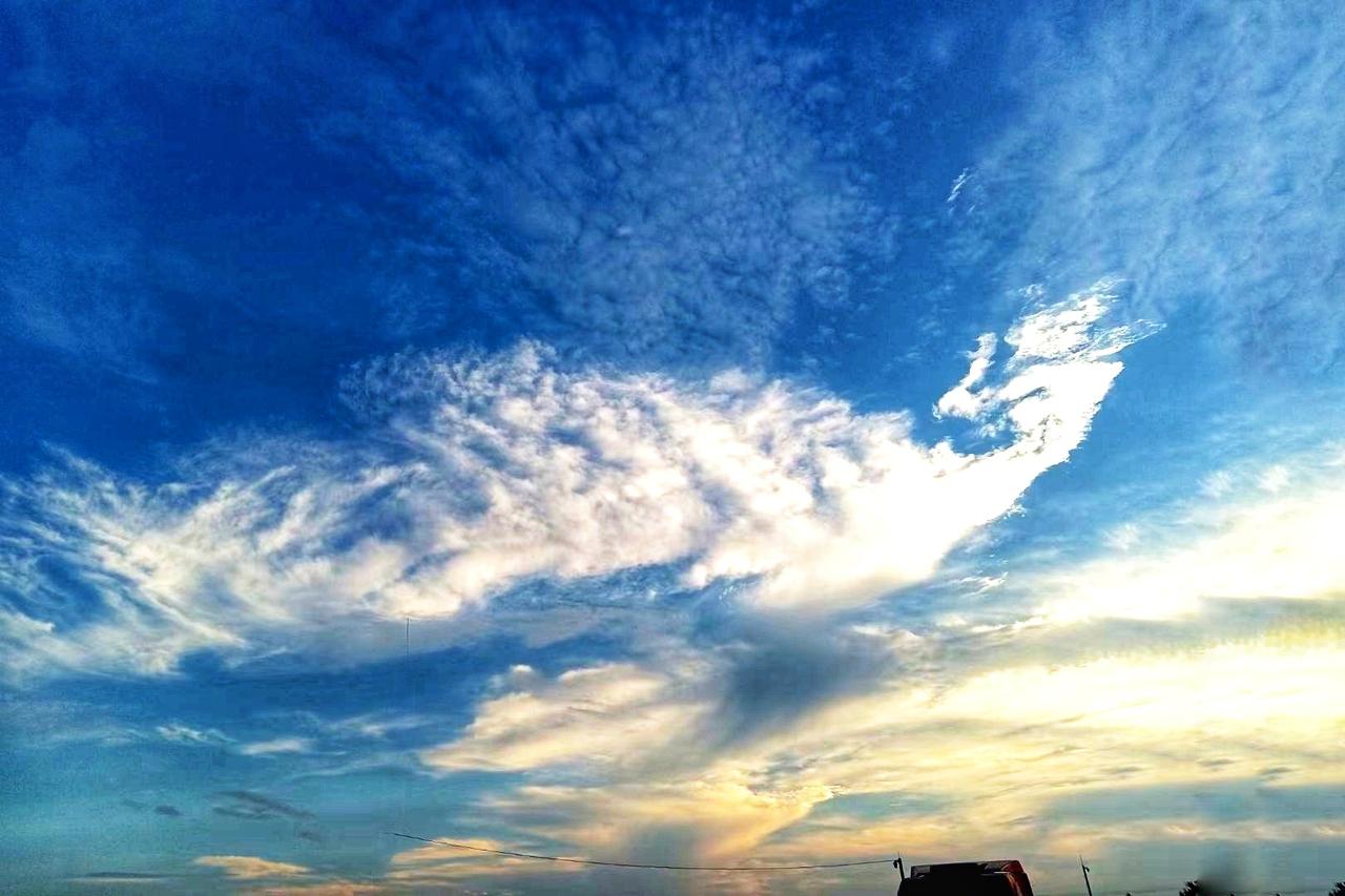 治愈系风景 天空的温柔 晚霞 随手拍天空 绝美云海