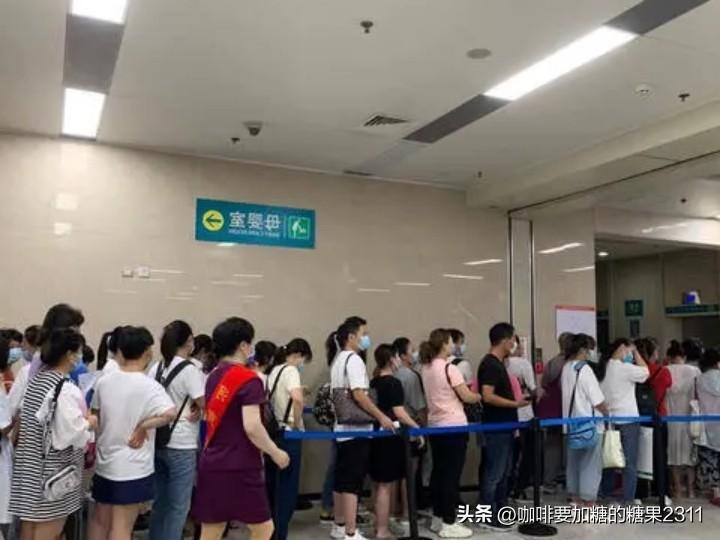 来一次医院，就有一种感悟，那就是没钱都行，千万不要有病。

昨天，和先生在医院一