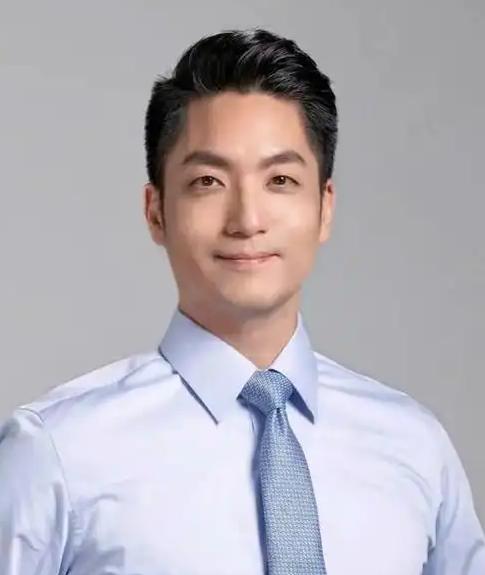 台北市长蒋万安发表声明，
3月30日，针对中国国民党主席郑丽文访问大陆，引起政坛