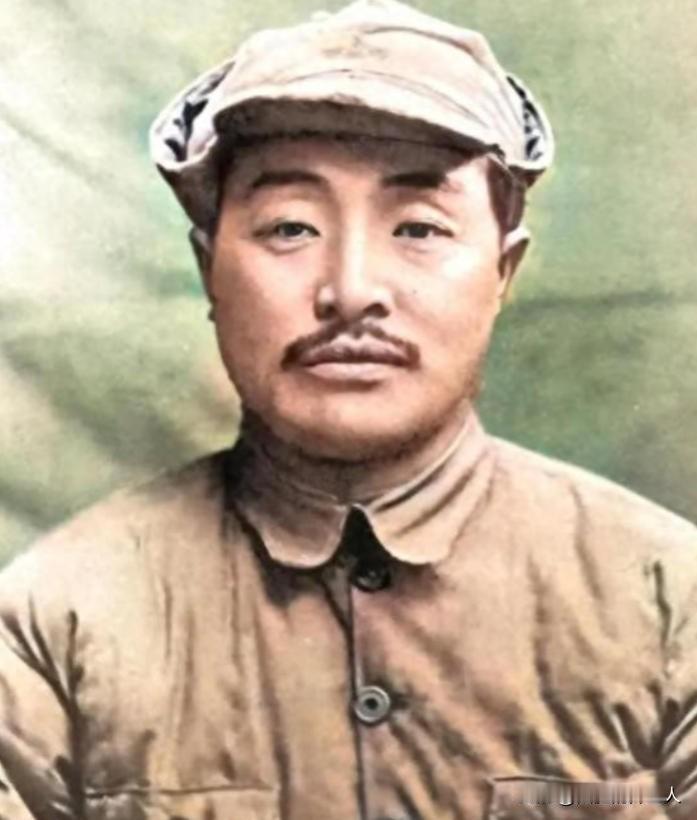 1939年，贺龙欲提拔老部下当旅长，毛主席却反问：那个给八路送过4000大洋的土