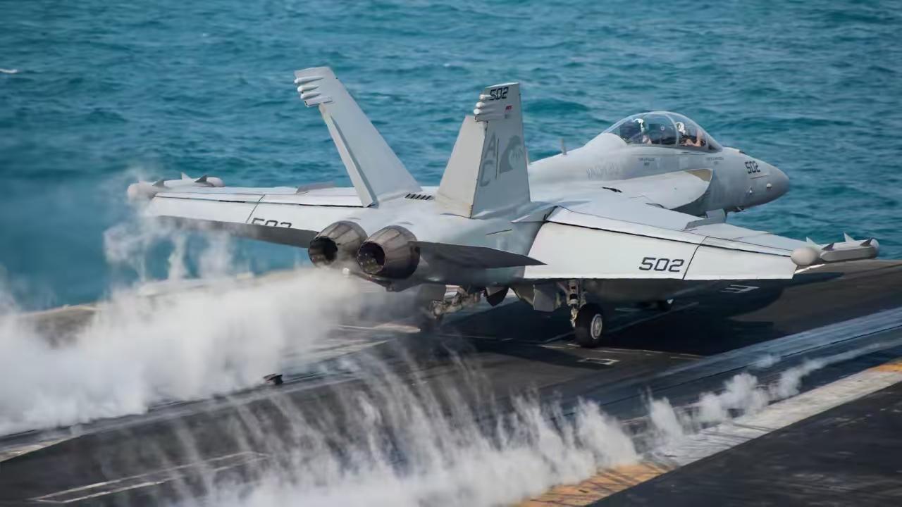 事故原因明确！拦阻索断裂！EA-18G坠毁，中国巨力索具摊上大事了？

9月28