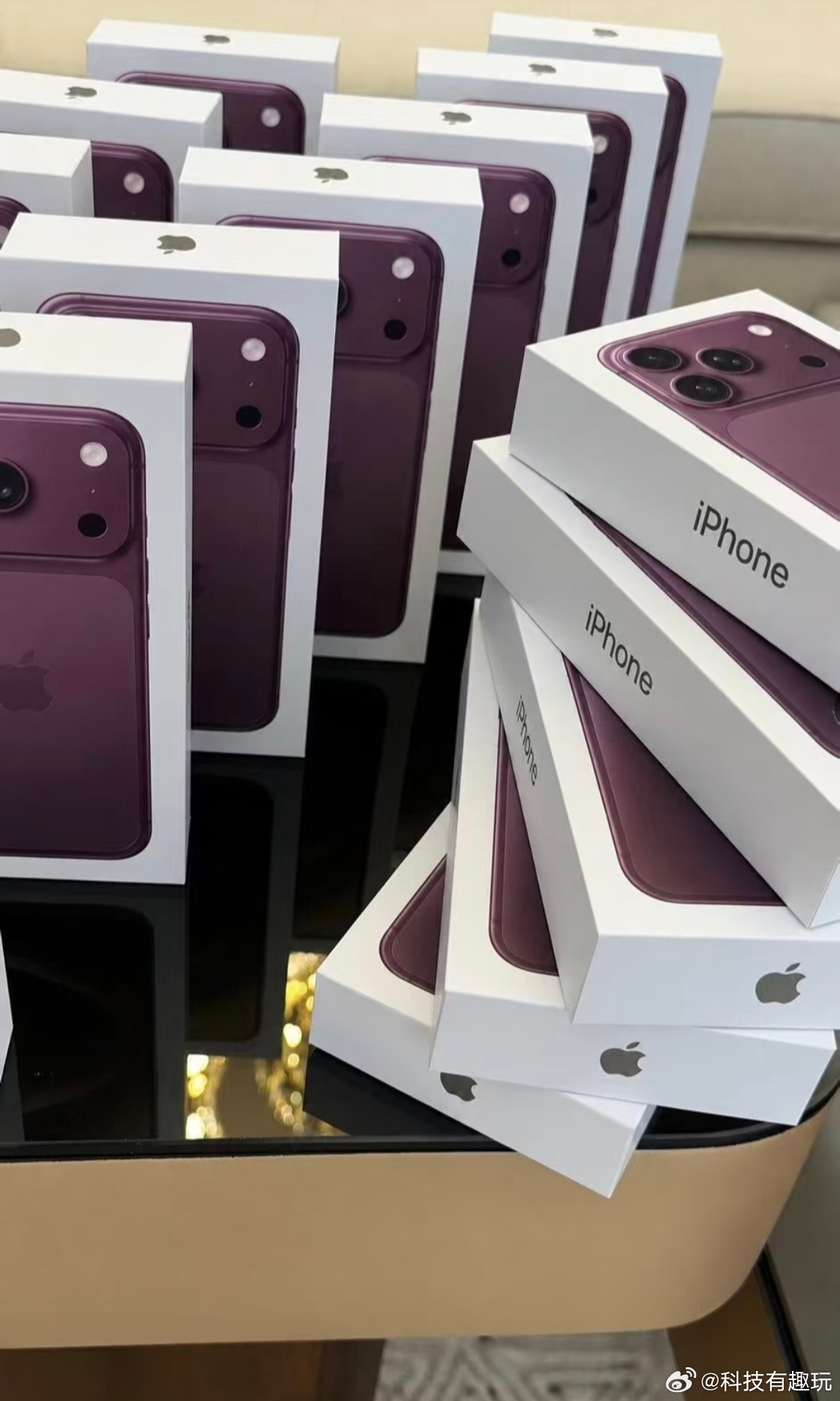也该让我抢个iPhone18Pro往年抢新机，拼网速、拼手速、拼运气，热门配色几