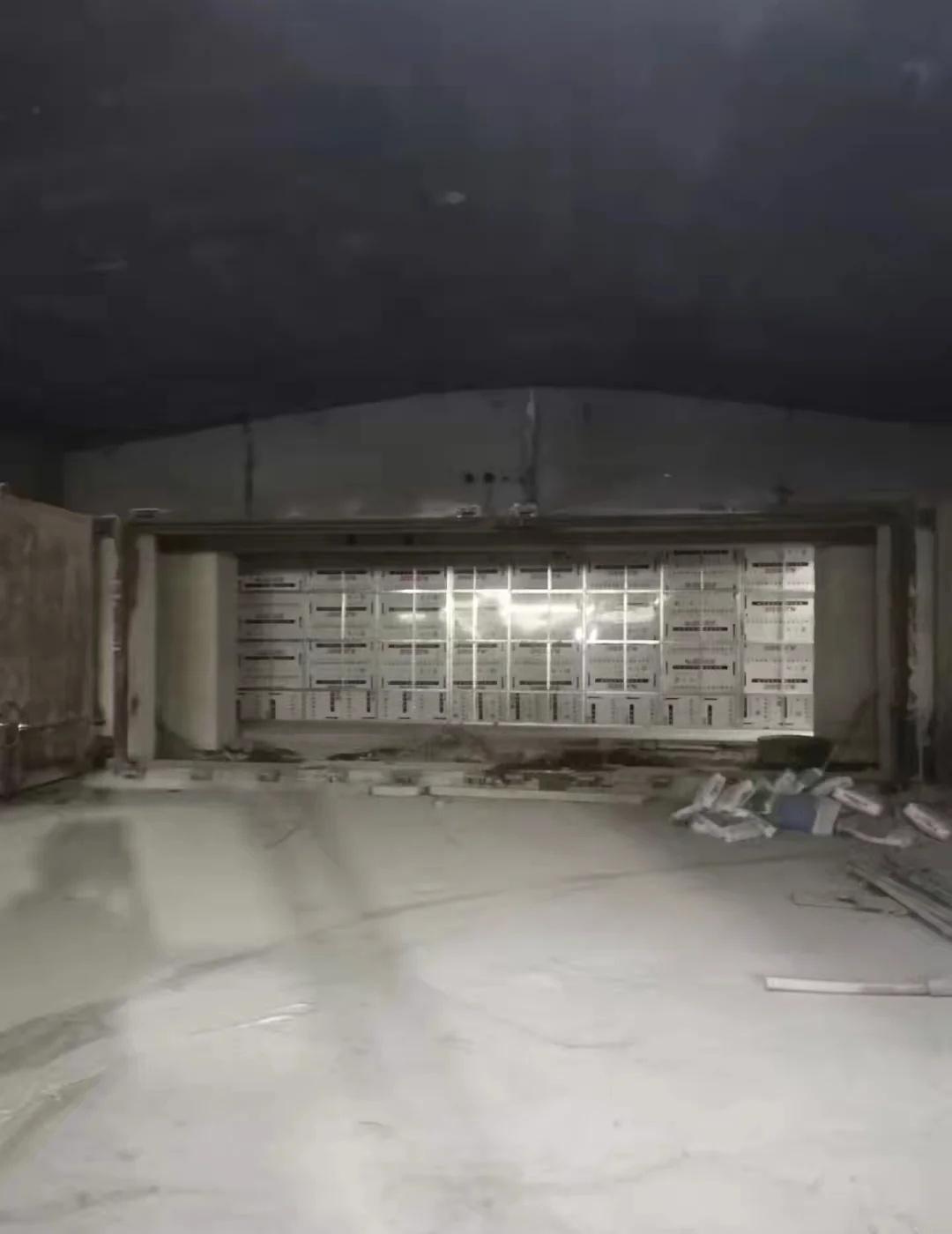 4号线西延伸段嘉州路站换乘通道进入装修
重庆轨道交通 重庆 重庆地铁 4号线