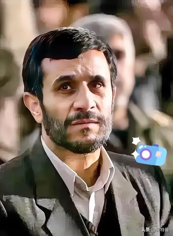 伊朗传来新消息！
2026年3月8日，伊朗专家会议成员阿亚图拉·穆扎法里宣布，选