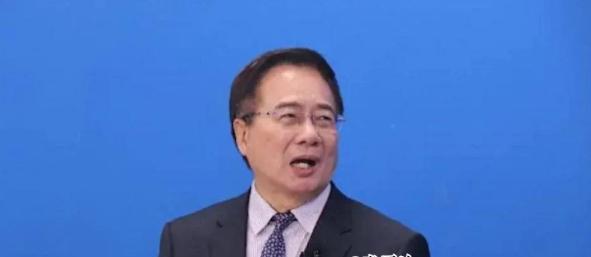 国民党前副秘书长蔡正元近日在节目中抛出三个观点：一、很少台湾人相信大陆会统一台湾