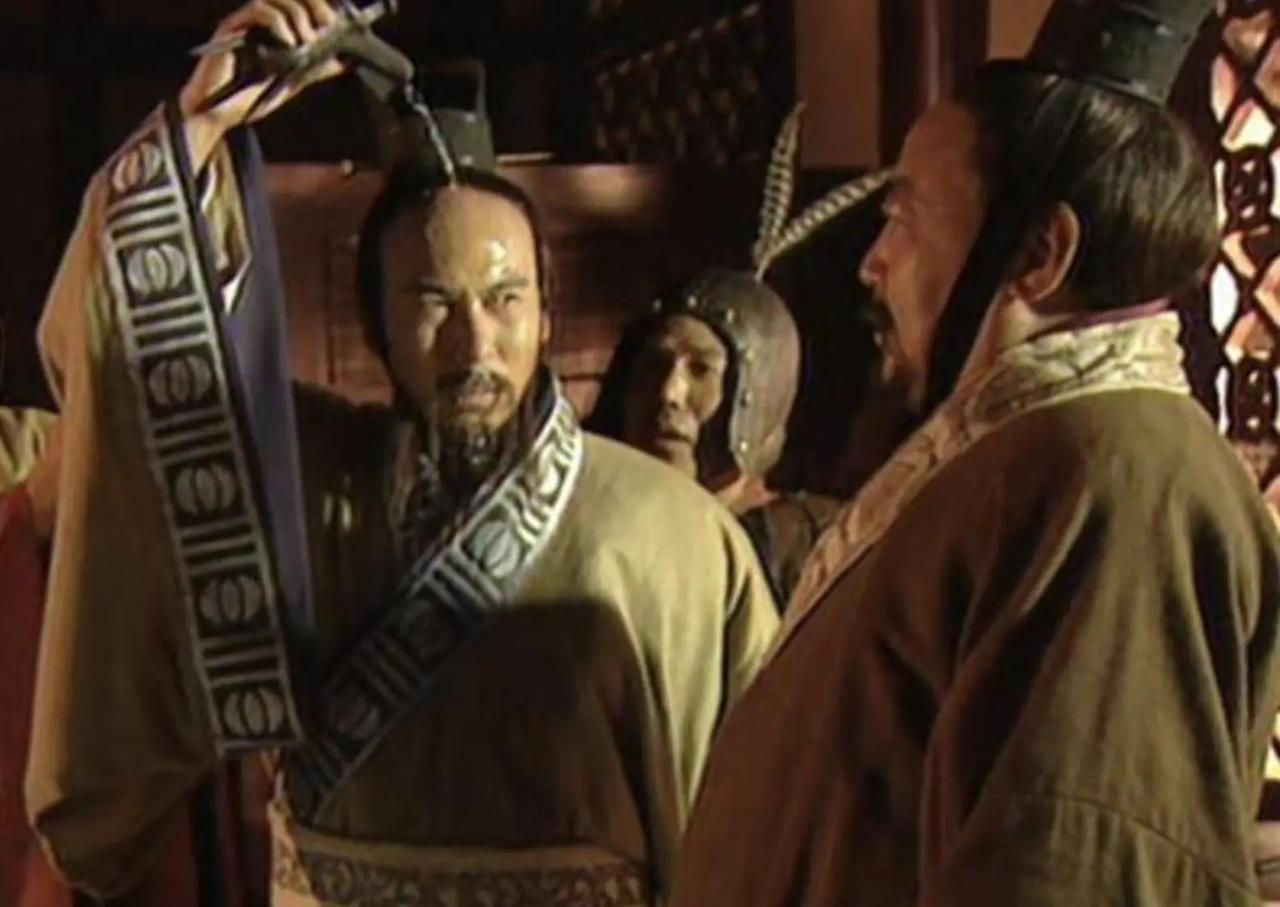 赵襄子为何不传位给亲生儿子，反而要传给兄长赵伯鲁的后代

自己亲生5个儿子不传，
