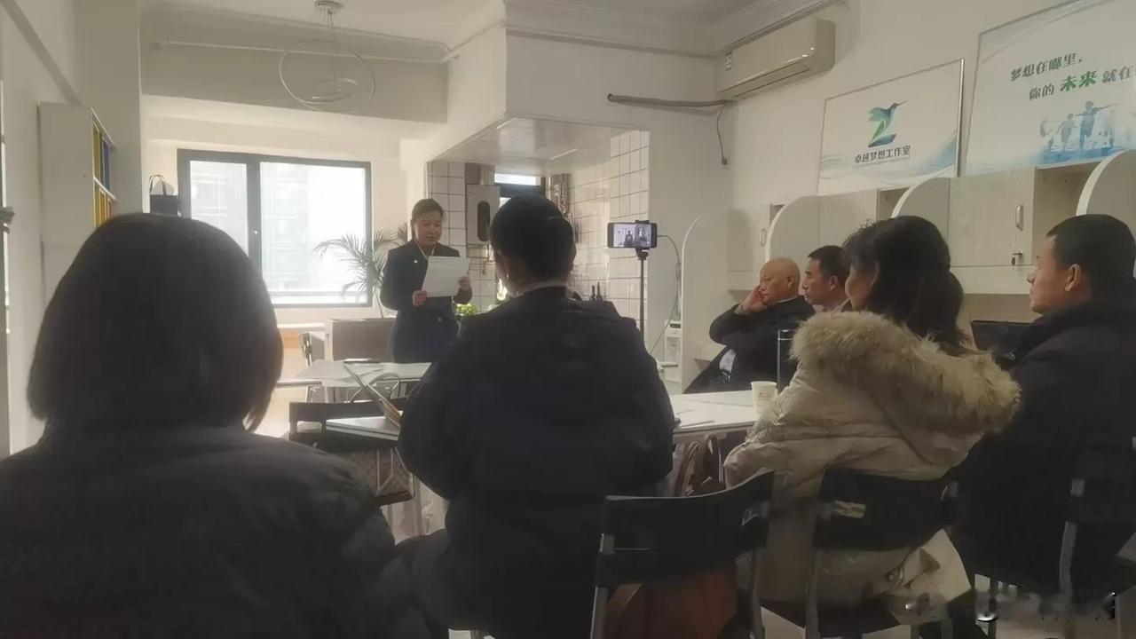 行事之恶，莫大于苛刻；心术之恶，莫大于阴险；言语之恶，莫大于造诬。伤人以言，甚于