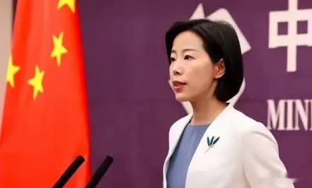 最近美国商界安静得反常，不仅苹果等巨头集体装死，美国政府也罕见失声。 原因无他，