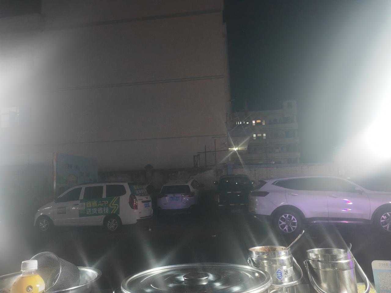 寂寞的夜晚，我的思想很简单，笑口常开[呲牙]好运连连，万事皆如意，幸福长相随！我