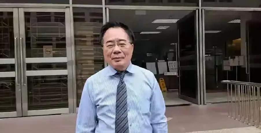 蔡正元因为三中案被台湾当局判刑三年六个月，二月份将入狱。
现在能破局的方法就是蔡