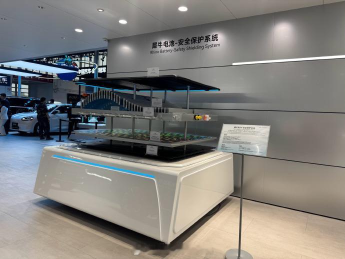有实力，更有意思！北京车展，奇瑞出了展车，还端出了自家的31项硬核科技，从电池材