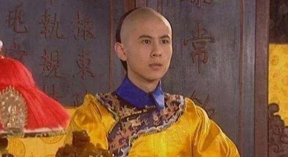 顺治帝下令开棺鞭尸时，多尔衮已经死了两个月。一个被追尊为“义皇帝”的人，死后连最