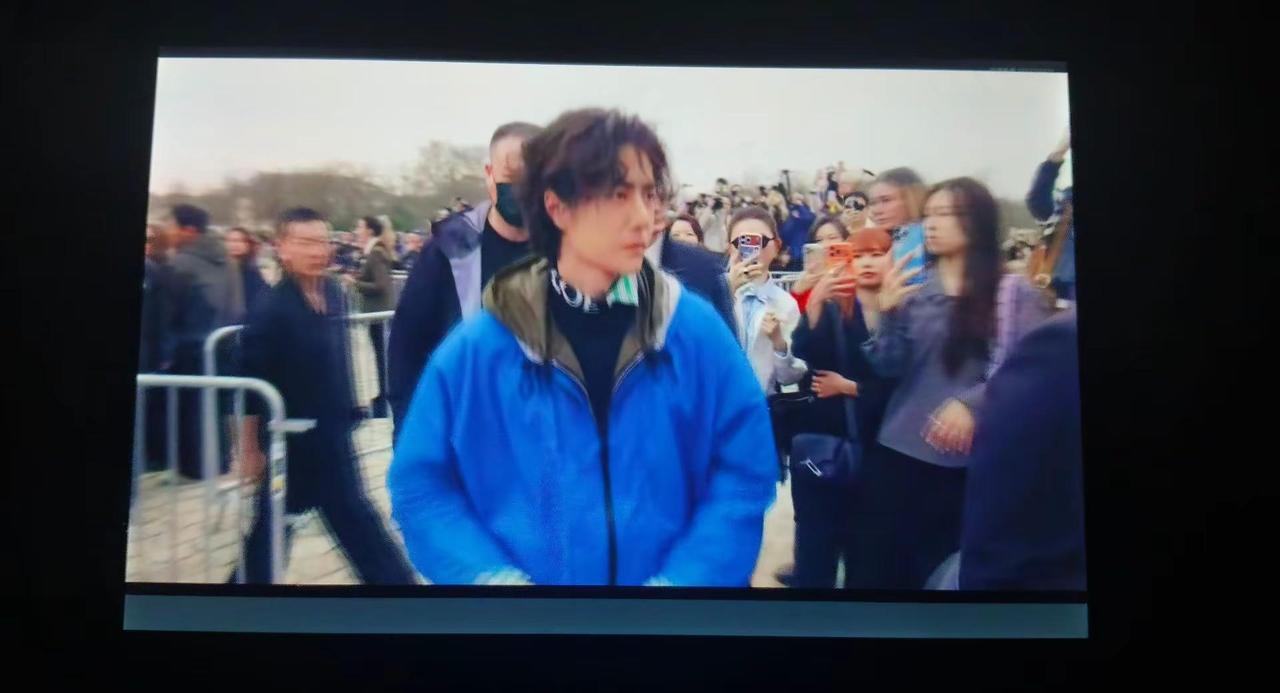 终于等到博哥了…王一博 王一博巴黎时装周
