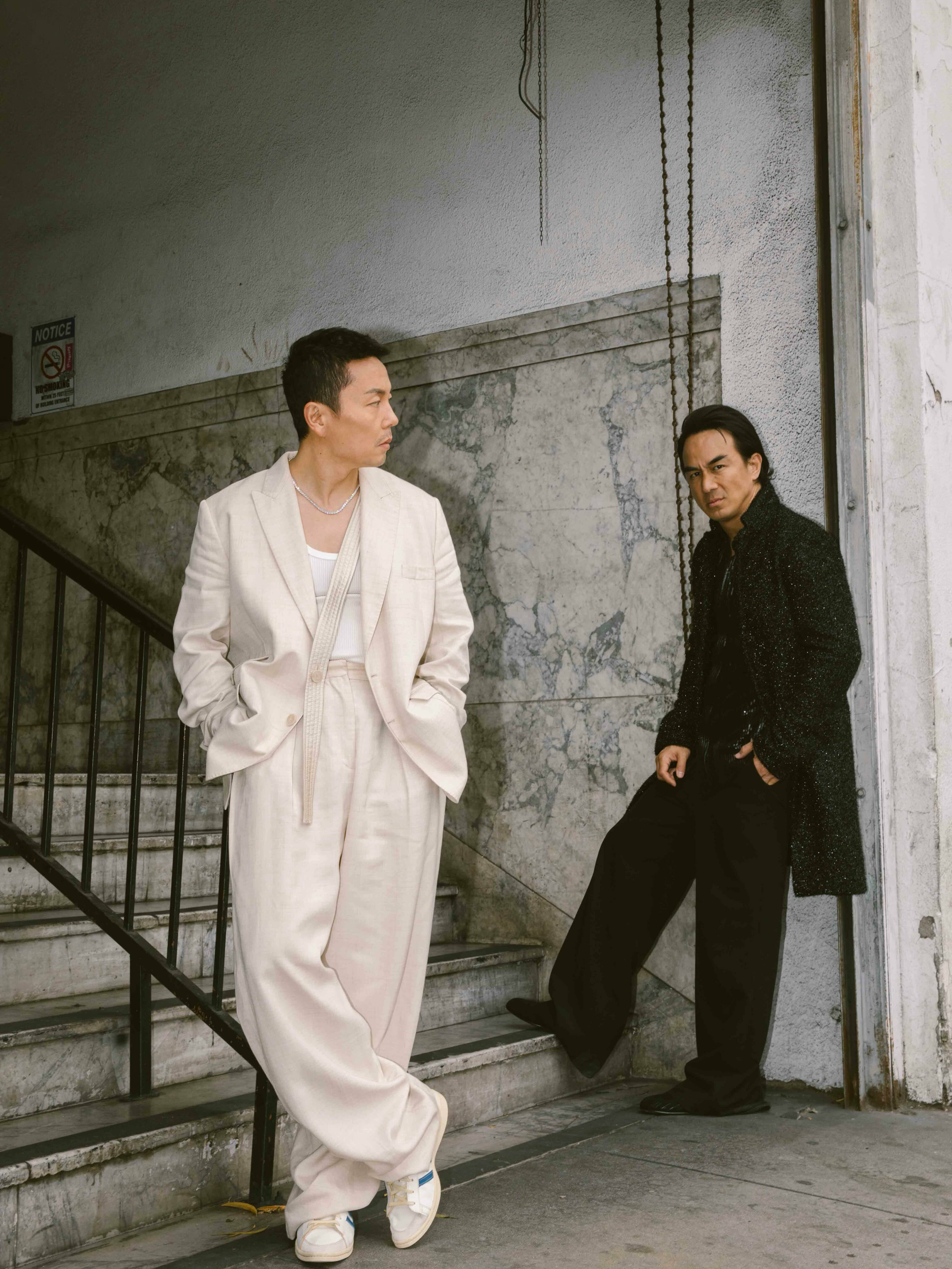 Wow~~口碑逆天全亚裔动作新片《火遮眼》两大男主谢苗和林科灯新写真美图大赏！！